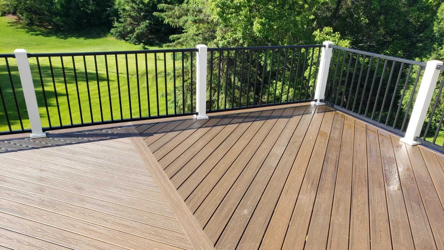 Custom Deck Builder in Huntingtown & Calvert County, MD | Park Place Construction